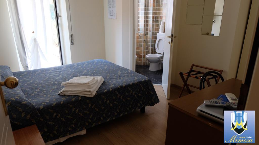 Hotel Mimosa スポトルノ エクステリア 写真