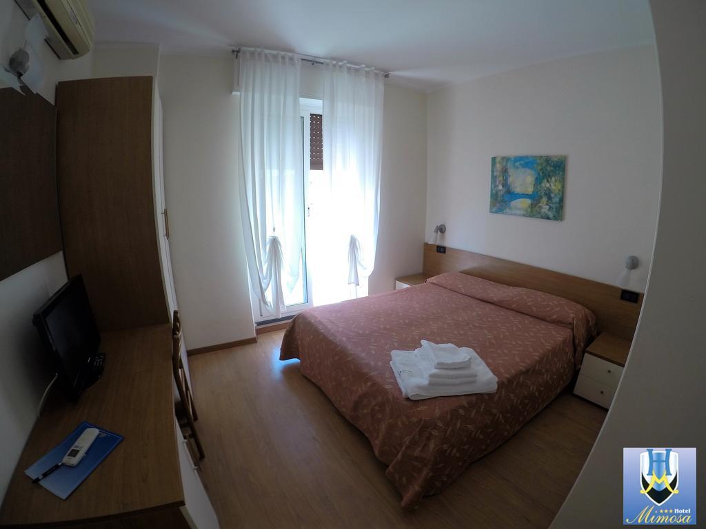 Hotel Mimosa スポトルノ エクステリア 写真