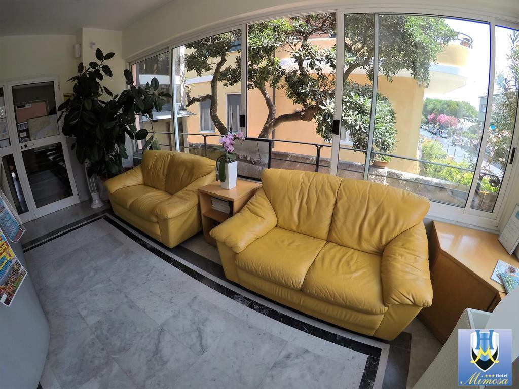 Hotel Mimosa スポトルノ エクステリア 写真